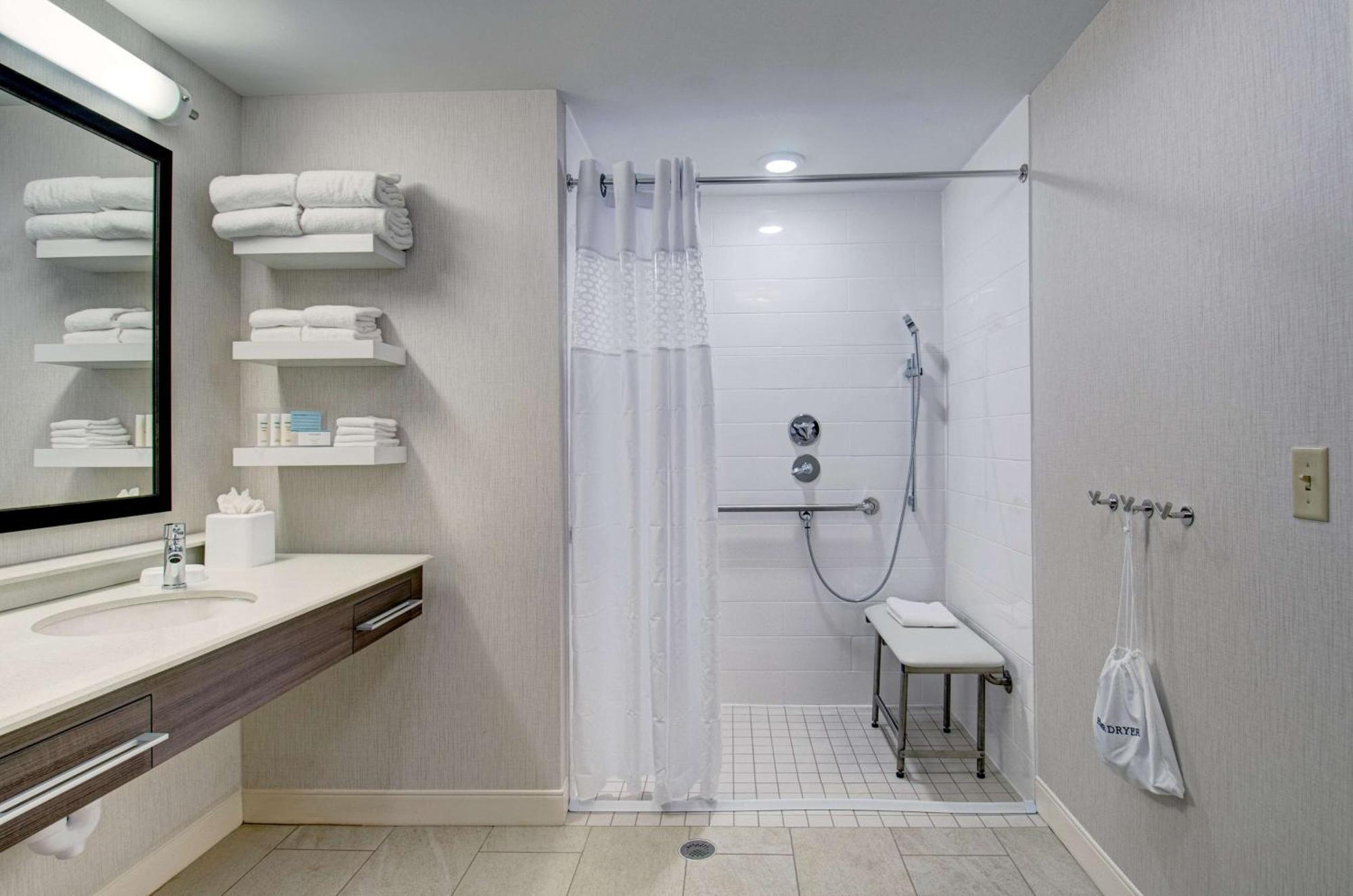 Hampton Inn Boston - Westborough Ngoại thất bức ảnh